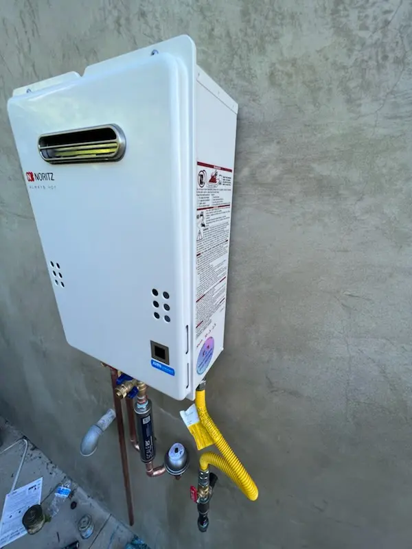 Tankless water heater installation for Ormewood Park homes